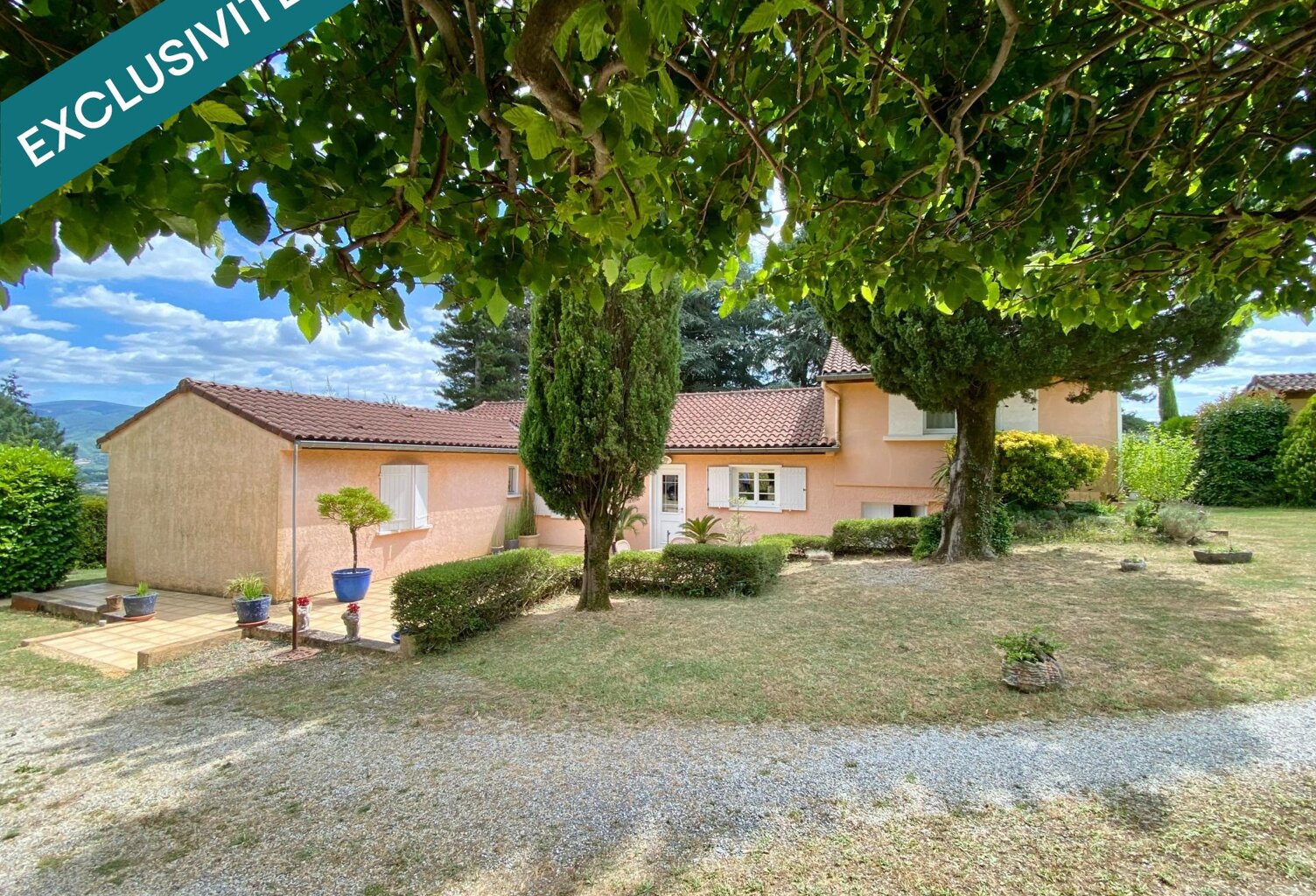 Villa 160m² avec piscine, pool house, abri voitures et terrain attenant — photo 1