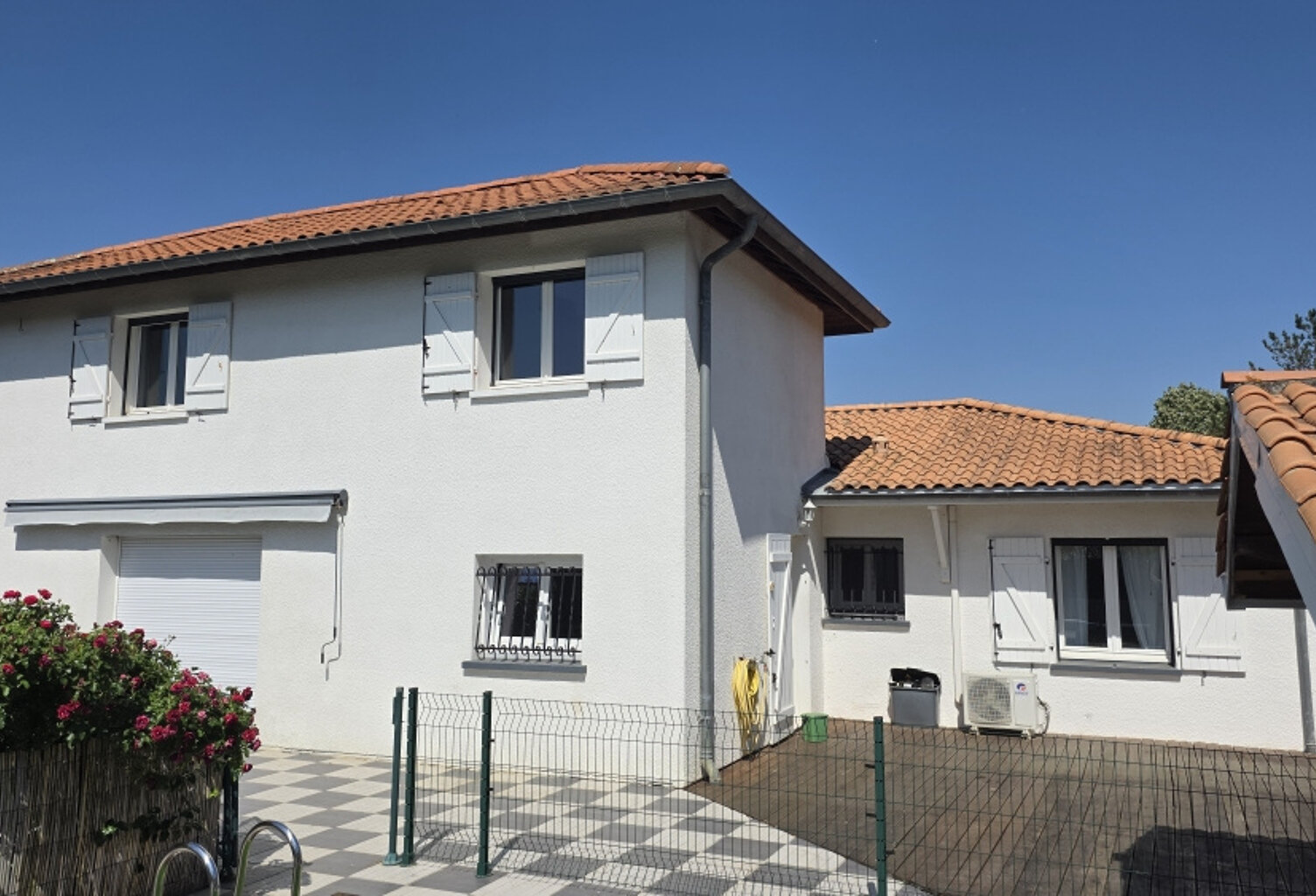 MAISON F5 - SECTEUR CALME ET RESIDENTIEL — photo 1