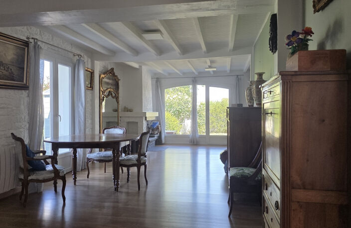 MAISON F5 - SECTEUR CALME ET RESIDENTIEL — photo 3