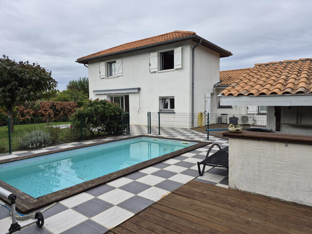 Maison proposé à Saint-Loubès