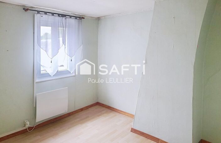 Maison de ville avec courette et fort potentiel — photo 5
