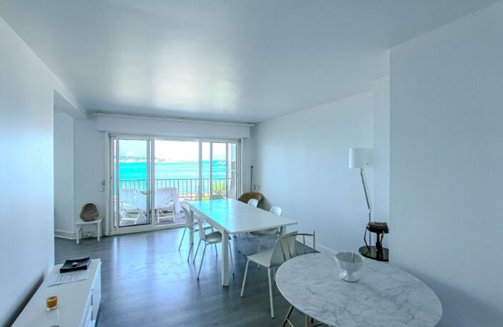 CENTRE ST JEAN DE LUZ APPARTEMENT MAGNIFIQUE DE 130 m²   A RÉNOVER – VUE MAGIQUE SUR LA MER — photo 2