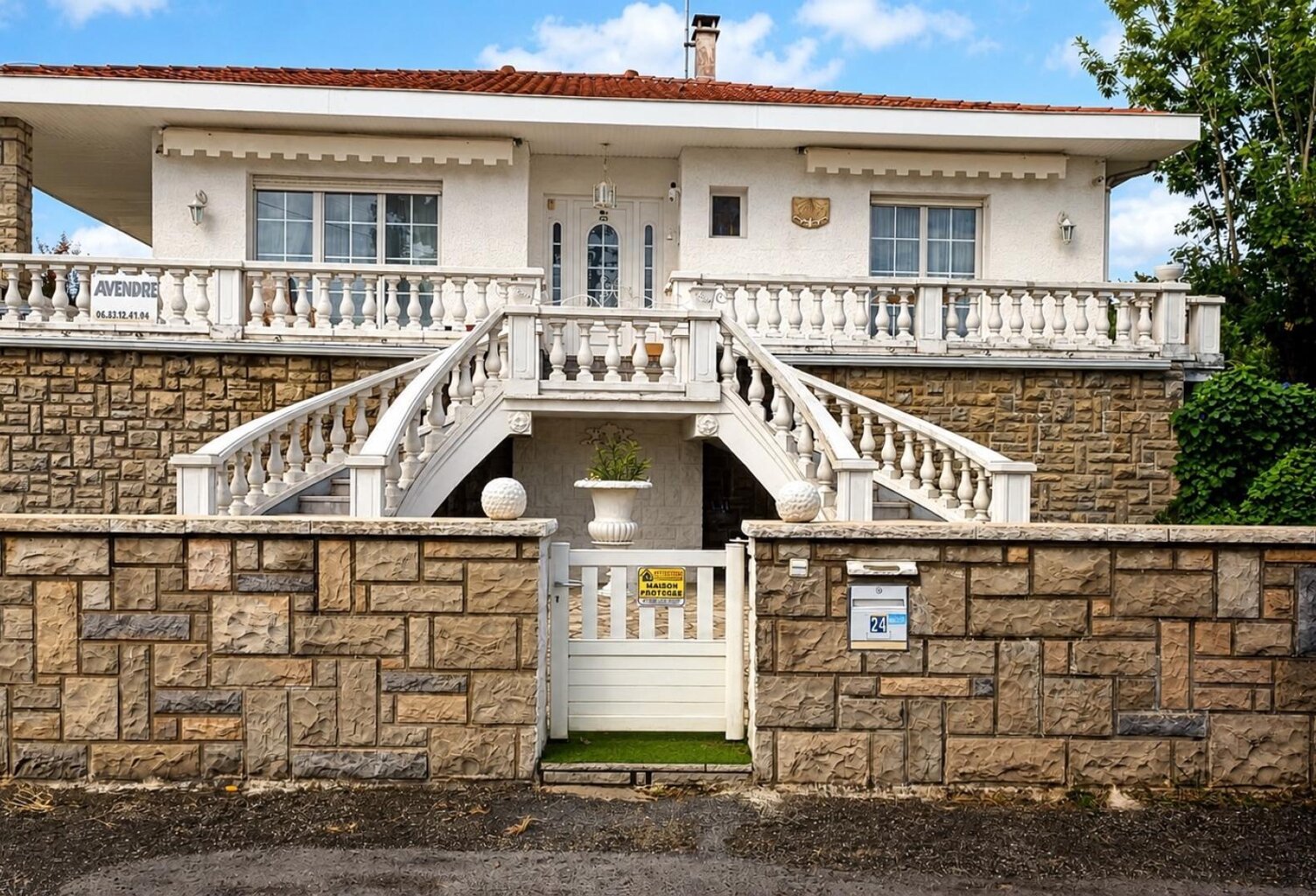 Maison familiale 6 chambres avec sous-sol — photo 1