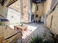 MAISON de MAÎTRE avec GARAGES,TERRASSES et APPARTEMENT — photo 2