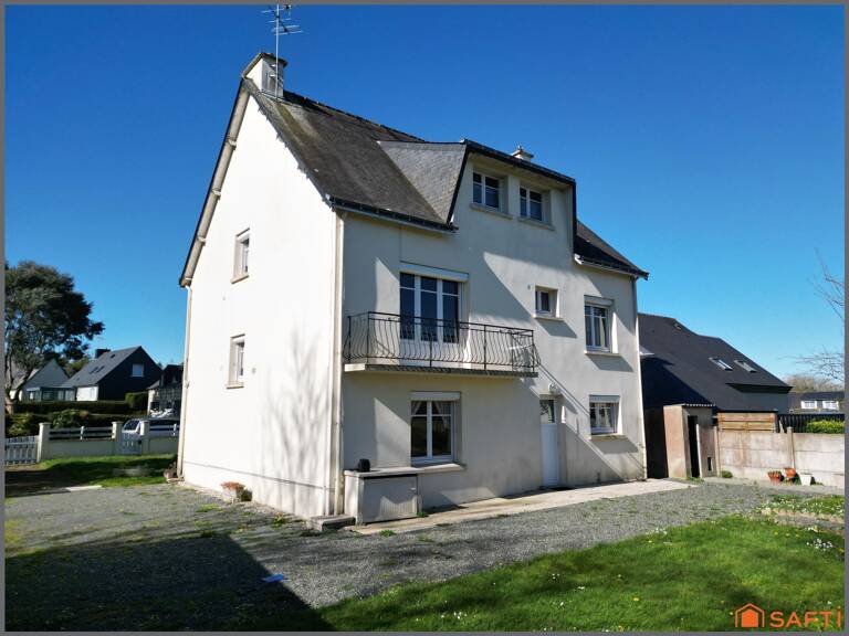 centre Saint-Julien, maison évolutive, toute commodités à pied, terrain constructible, garage, grenier aménageable, 3 chambre — photo 1