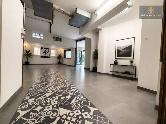 Local commercial/ Loft forte potentialité Nice nord — photo du bien