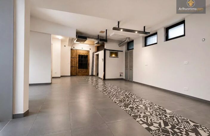 Local commercial/ Loft forte potentialité Nice nord — photo 2