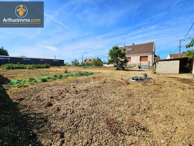 Terrain à bâtir de 817 m² à Avrechy — photo du bien