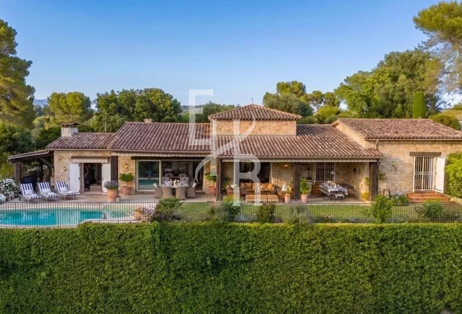 Villa Panorama | Domaine des Clausonnes, Biot — photo 1