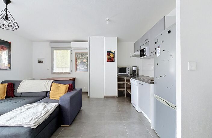 T3 lumineux avec terrasse exceptionnelle — photo 2