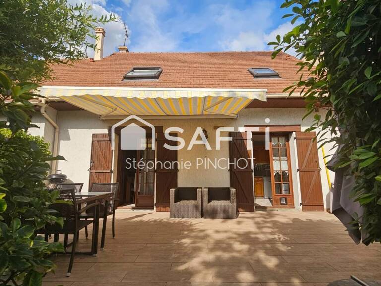 Maison familiale 6 pièces  128 m²  Vert Galant à Tremblay-en-France — photo 1