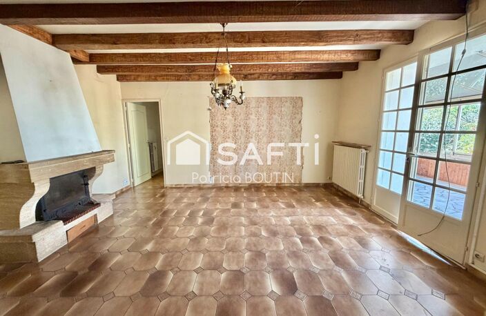 PAVILLON PLAIN PIED + MAISON A RENOVER ET DEPENDANCE A FONTENAY LE COMTE — photo 3