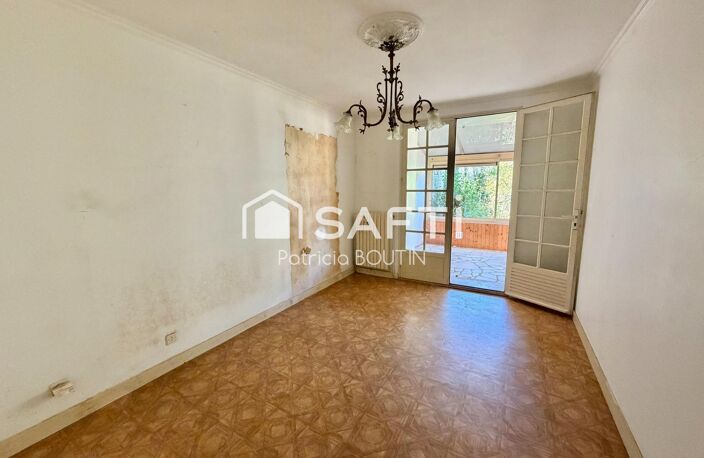 PAVILLON PLAIN PIED + MAISON A RENOVER ET DEPENDANCE A FONTENAY LE COMTE — photo 5