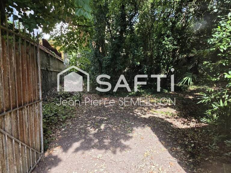 Terrain à bâtir en cœur d'îlot - Agen centre — photo 1