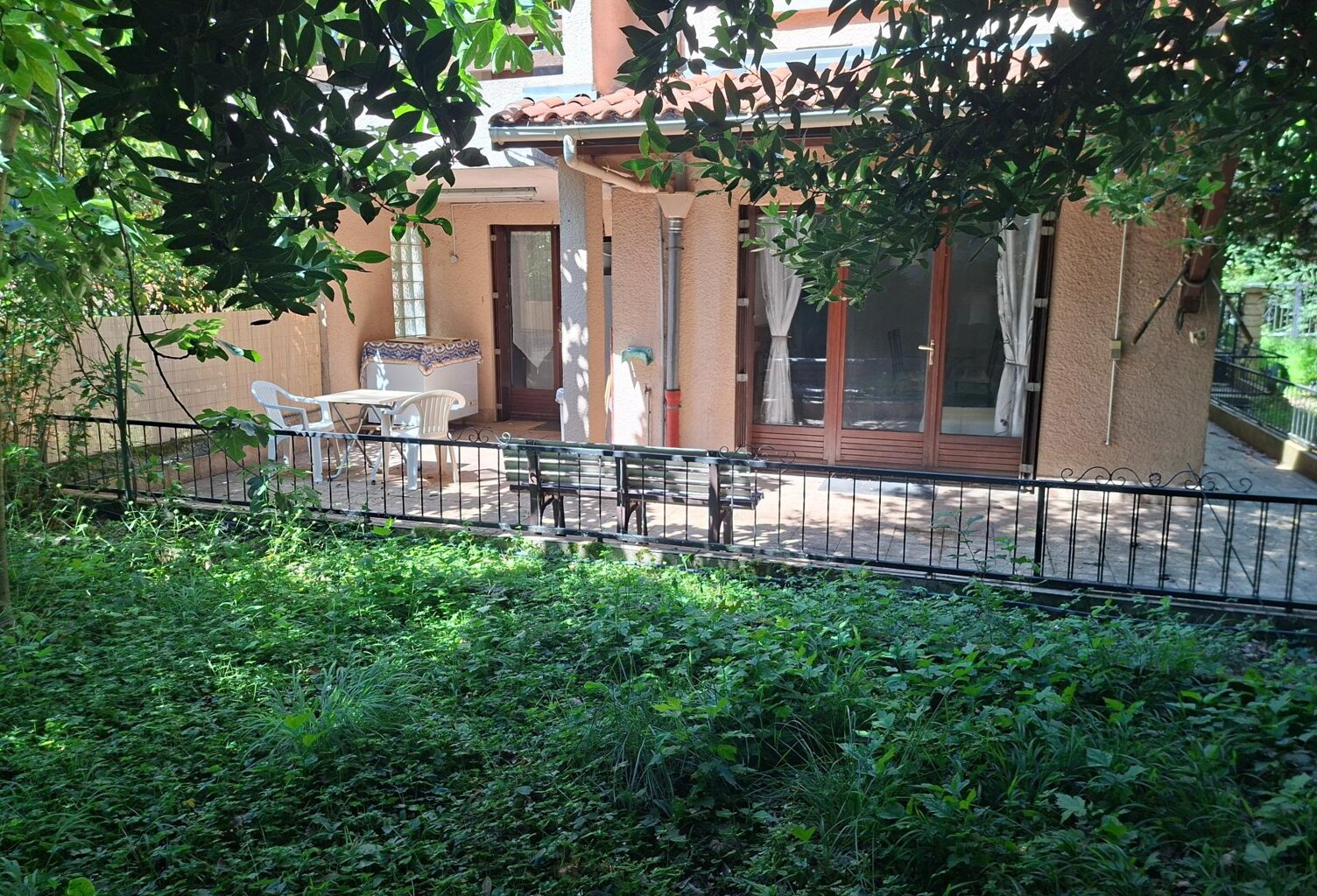 grand rez-de-jardin — photo 1