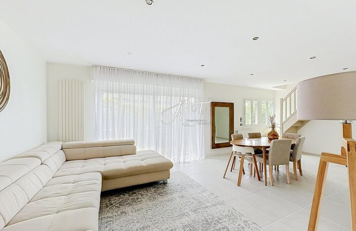 maison individuelle rénovée avec goût — photo 3