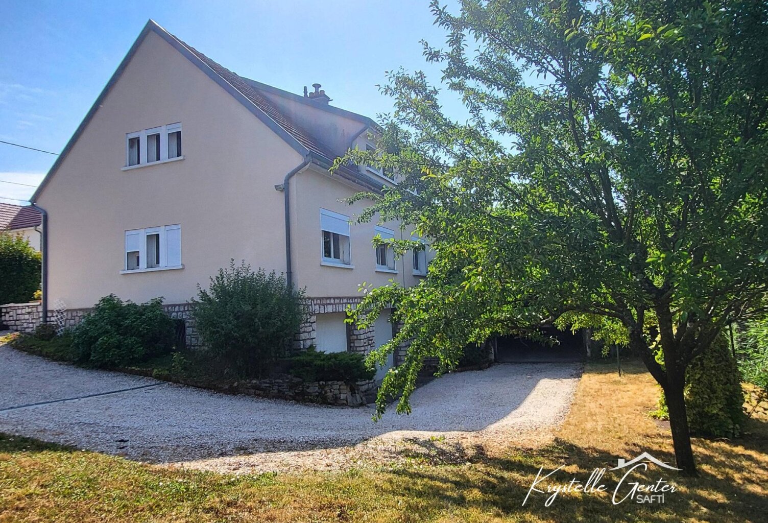 Maison familiale, 5 chambres idéalement située à Dole — photo 1