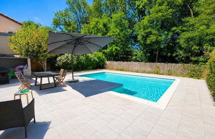 Maison T5 100m2 L'Isle d'Abeau — photo 2