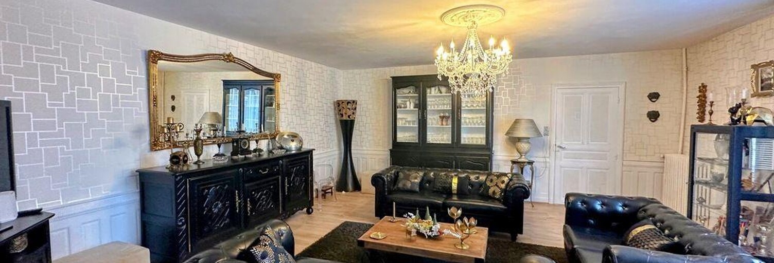 Maison 8 Pièces 220 m² à vendre à Lys-Haut-Layon (49310)
