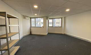 Bureau 2 Pièces 33 m² à louer à Bron (69500)