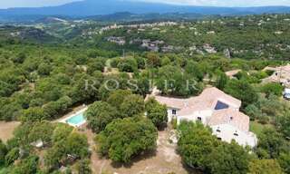 Maison  320 m² à vendre à Venasque (84210)