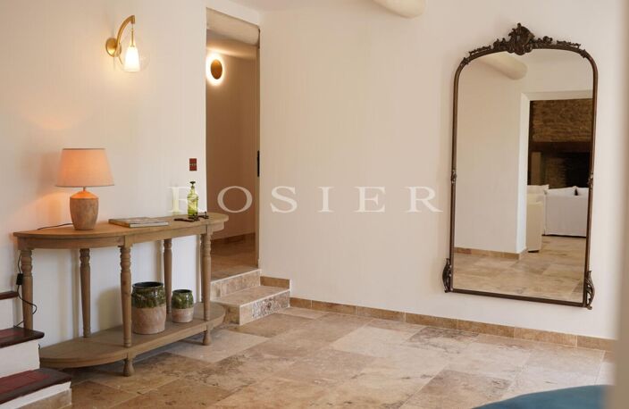  Bastide rénovée avec vue sur le Luberon. — photo 3