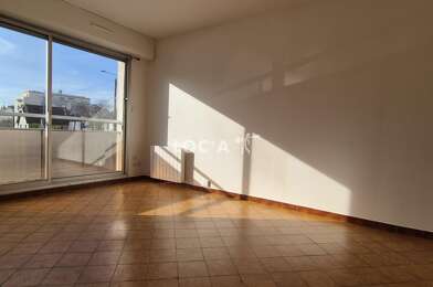 Appartement 1 pièces 560 €