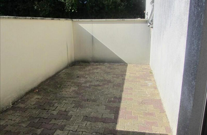 CUSSAC Le VIEUX Immeuble comprenant deux appartements type 2 — photo 5