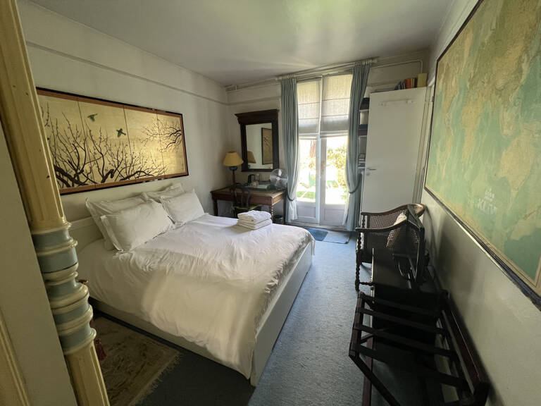 Paris 18 / Grandes Carrières : maison de charme, 240m2, 5 ch — photo 1