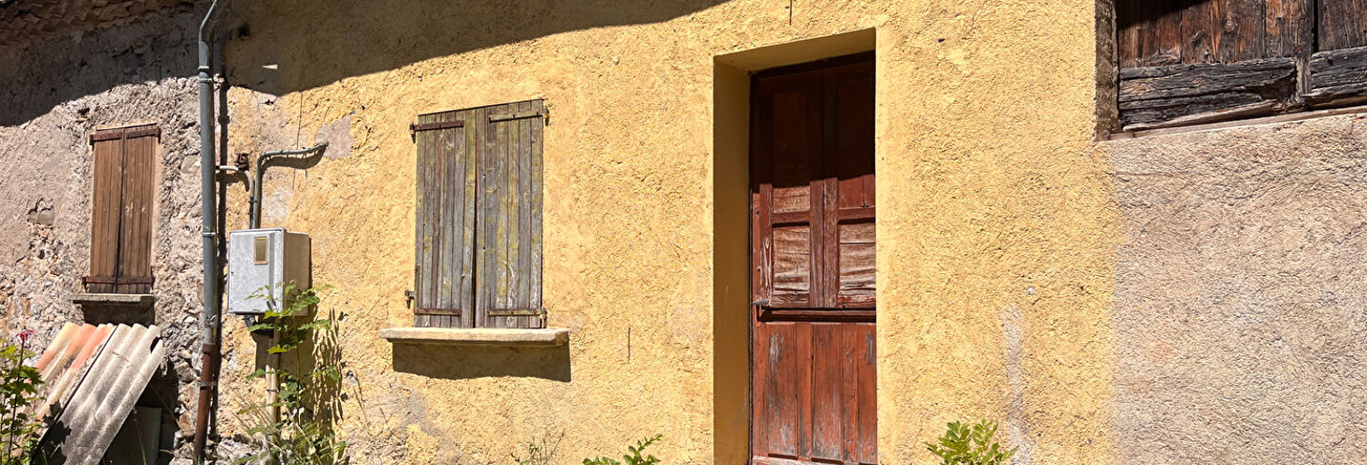 Maison 2 Pièces 30 m² à vendre à Manteyer (05400)