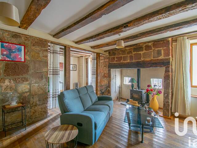 Vente Maison/villa 8 pièces — photo du bien