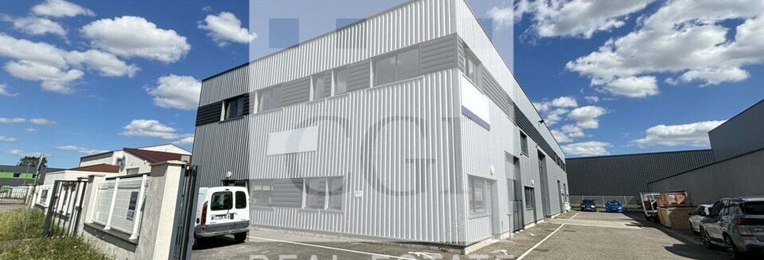 Bureau  150 m² à louer à Chaponnay (69970)
