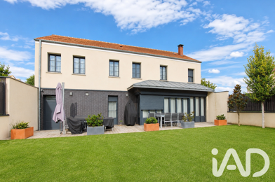 Maison 7 pièces 599500 €
