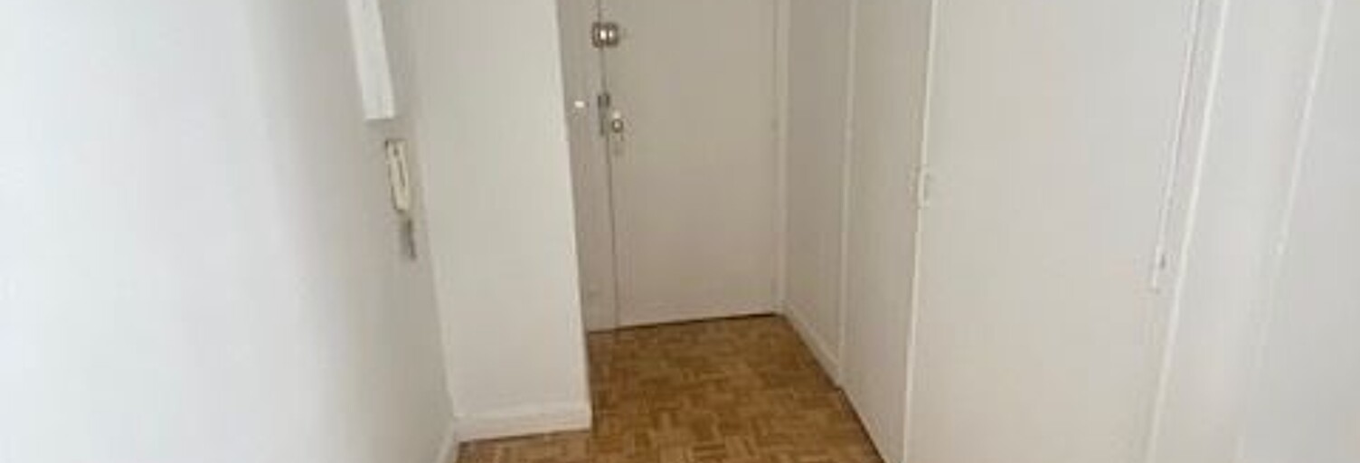 Appartement 1 Pièce 29 m² à louer à Paris 11 (75011)