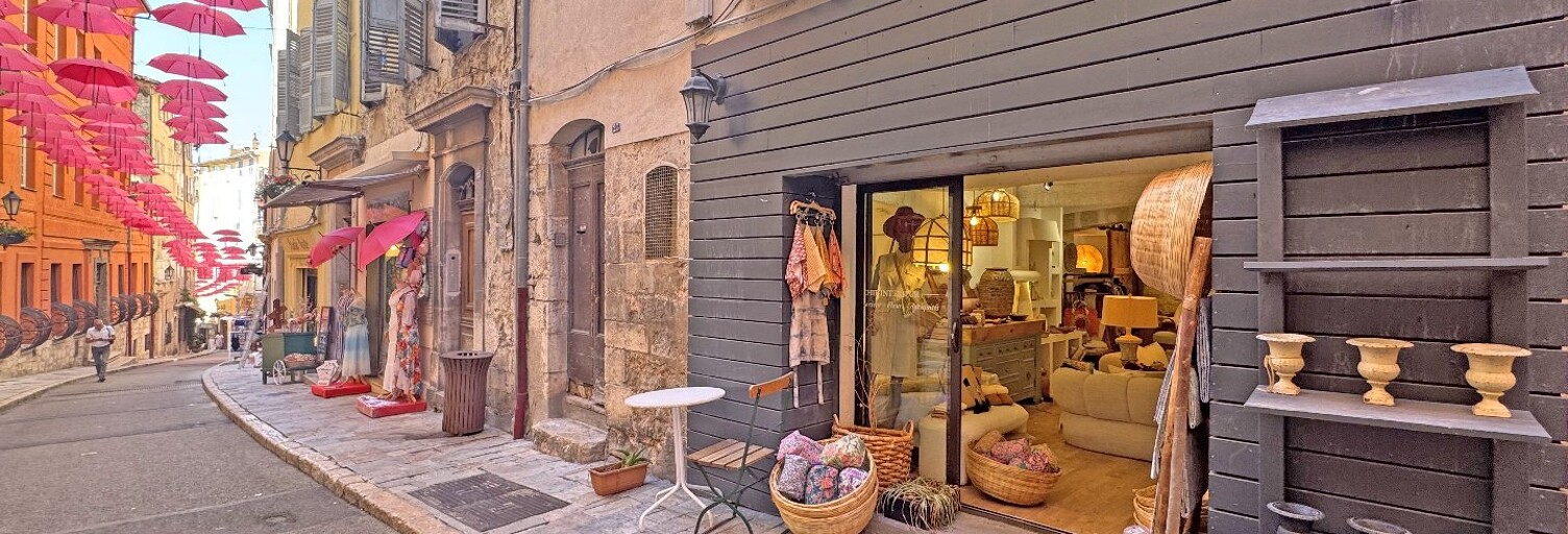 Commerce 1 Pièce 42 m² à vendre à Grasse (06130)
