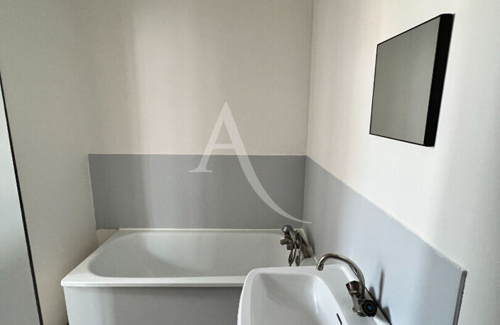 Pau Hyper Centre - Parc Beaumont/Saint Cricq  - Studio 25 m2 avec balcon — photo 4