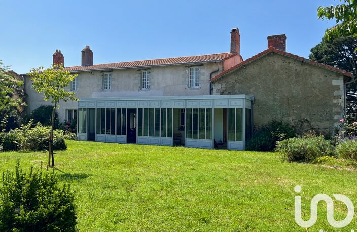 Vente Demeure 10 pièces — photo 2