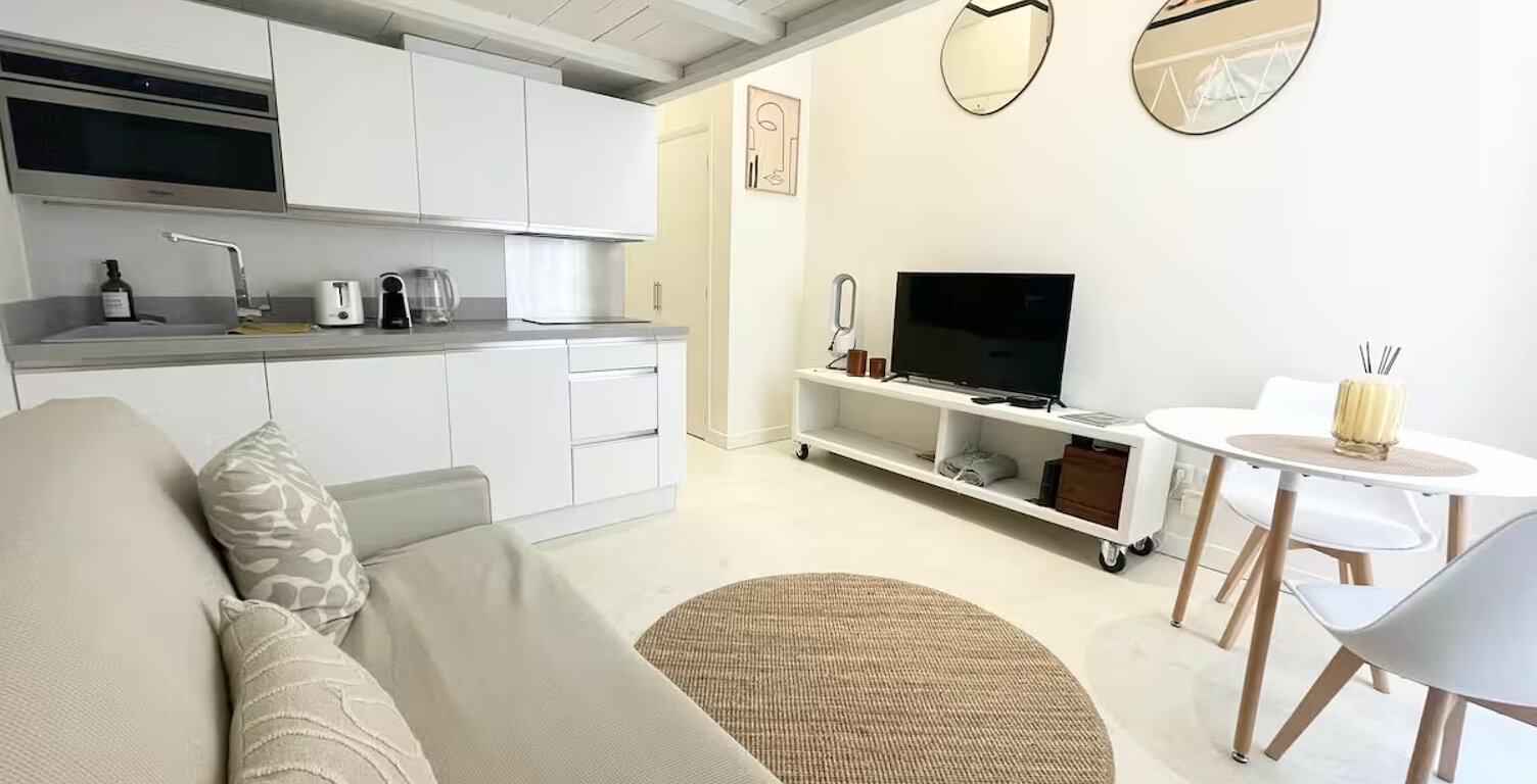 A louer sur Nice centre ville 1 pièce(s) 17.3 m2 avec mezzanine — photo 1