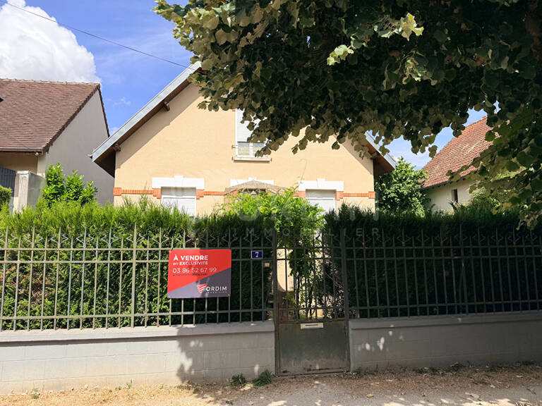 Maison Tonnerre — photo 1