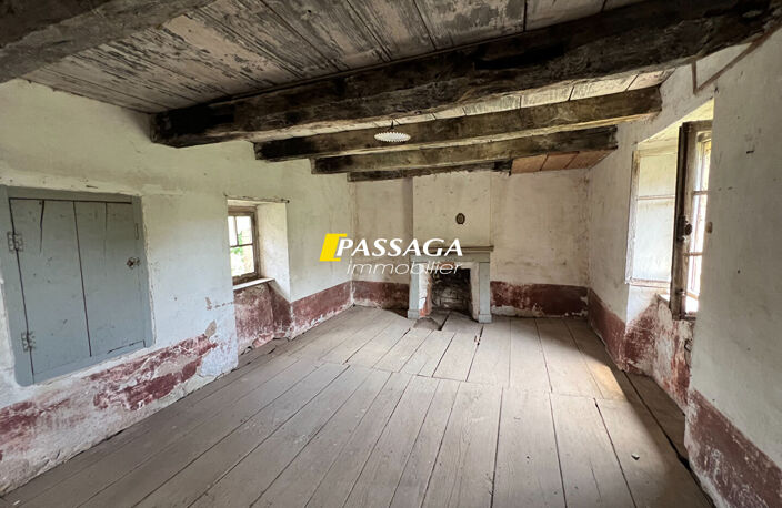 A VENDRE - Maison d'habitation avec dépendances - PALMAS D'AVEYRON — photo 5