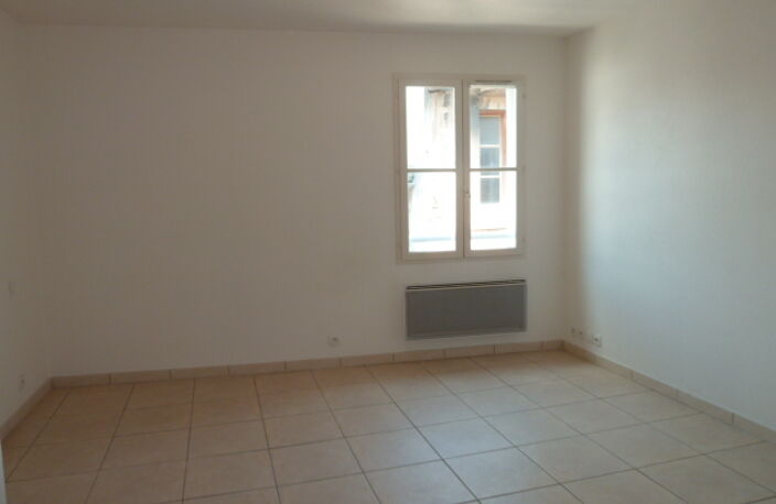 Appartement RODEZ - 1 pièce(s) - 25.03 m² — photo 2