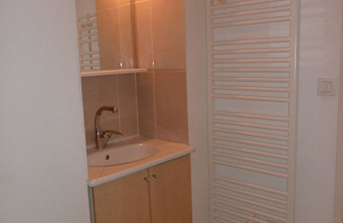Appartement RODEZ - 1 pièce(s) - 25.03 m² — photo 4