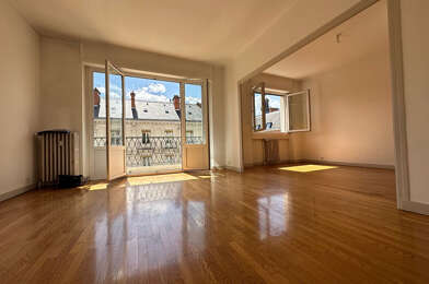Appartement 3 pièces 1243 €