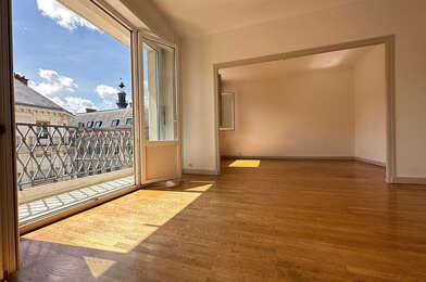 Appartement 3 pièces 1243 €