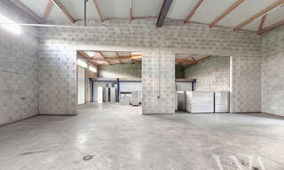 Local industriel  347 m² à vendre à Panissières (42360)