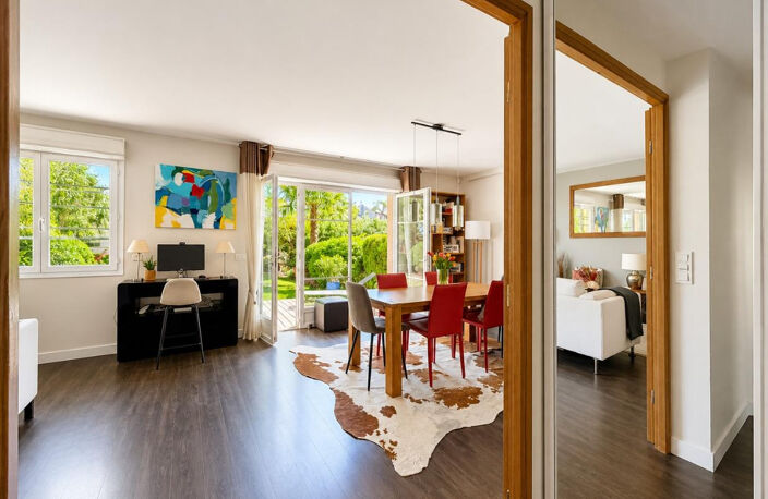 VENEZ DECOUVRIR A L'ABRI DES REGARDS, UNE CHARMANTE MAISON A — photo 4
