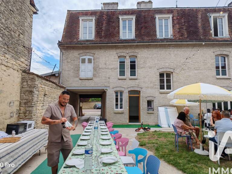 Vente Immeuble 307 m&sup2; — photo 1