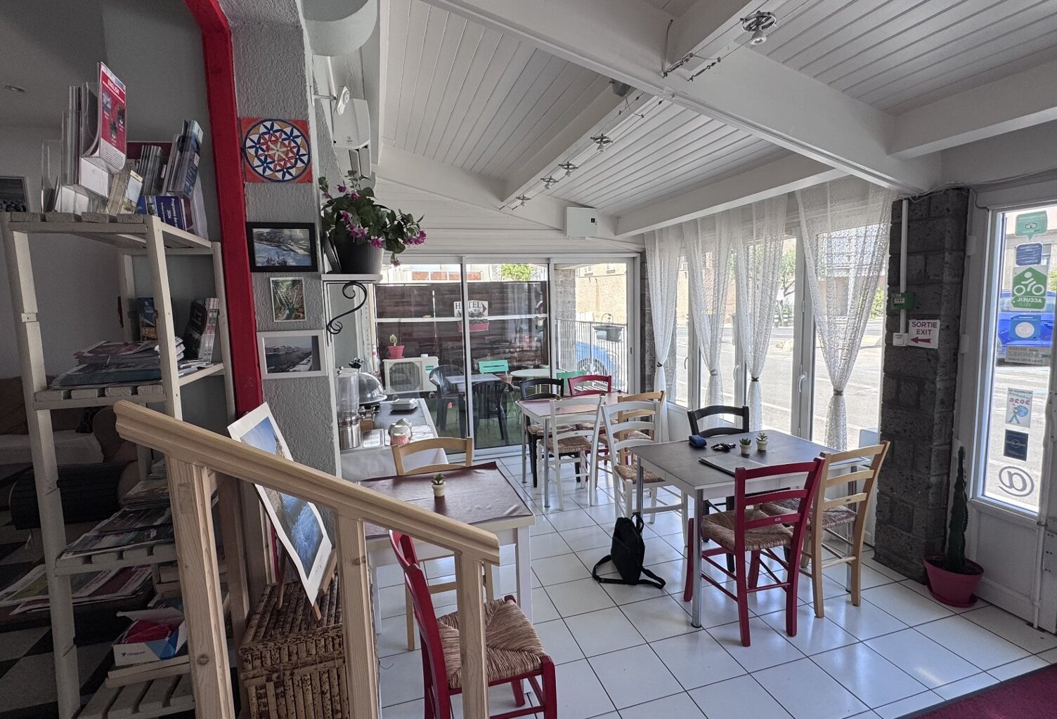 Café - Hotel - Restaurant — photo 1