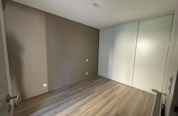 RODEZ T3 avec Terrasses + Garage double - PROCHE IUT + FAC RODEZ — photo 5