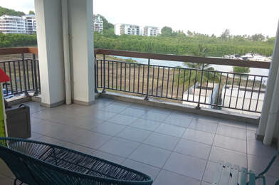 Appartement 3 pièces 1025 €